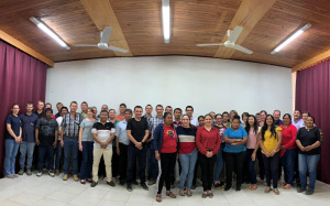 Colaboradores nuevos de la ASCIM reciben su segundo curso de orientación